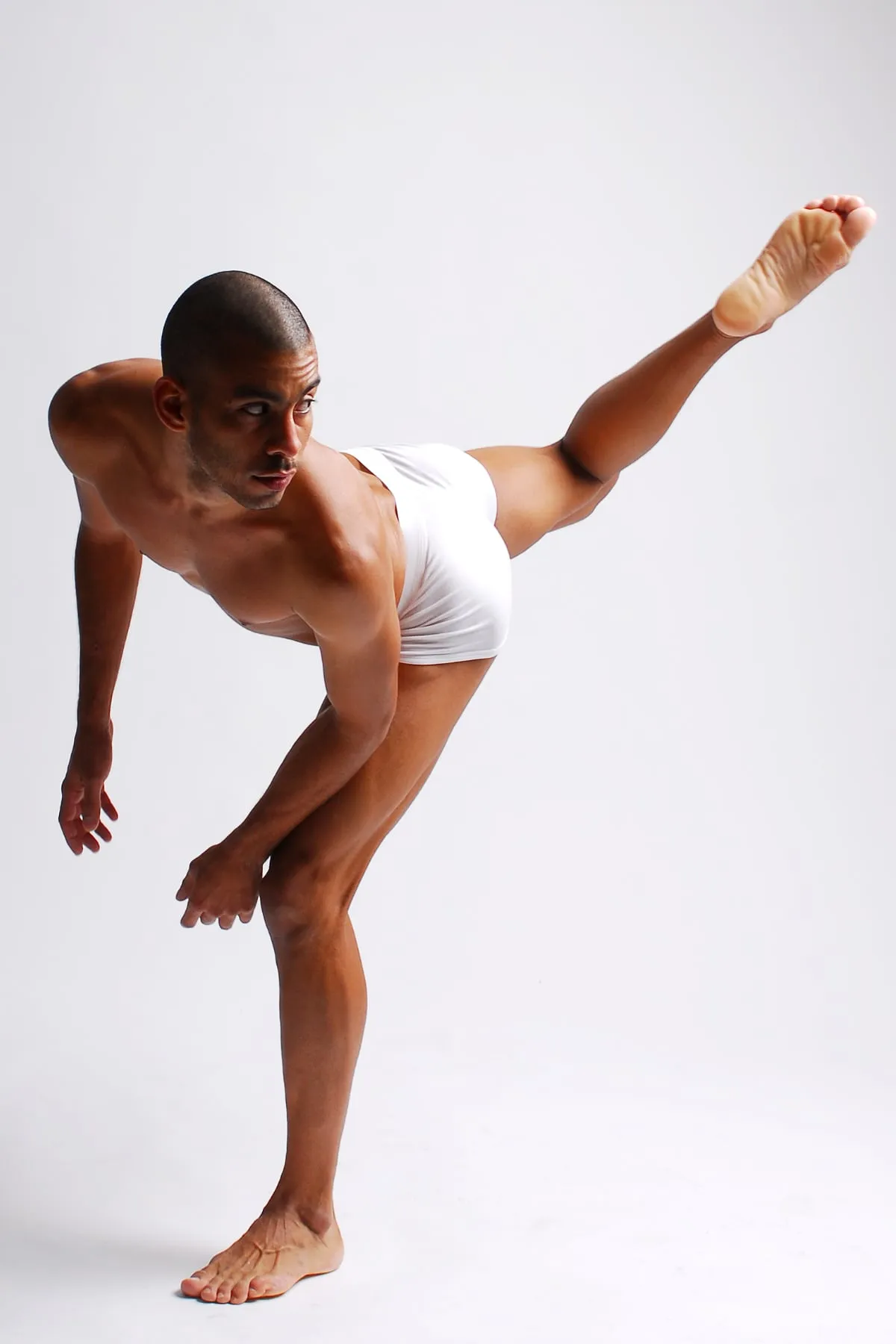Dancer Nelson Reguera photo by Attila Glázer