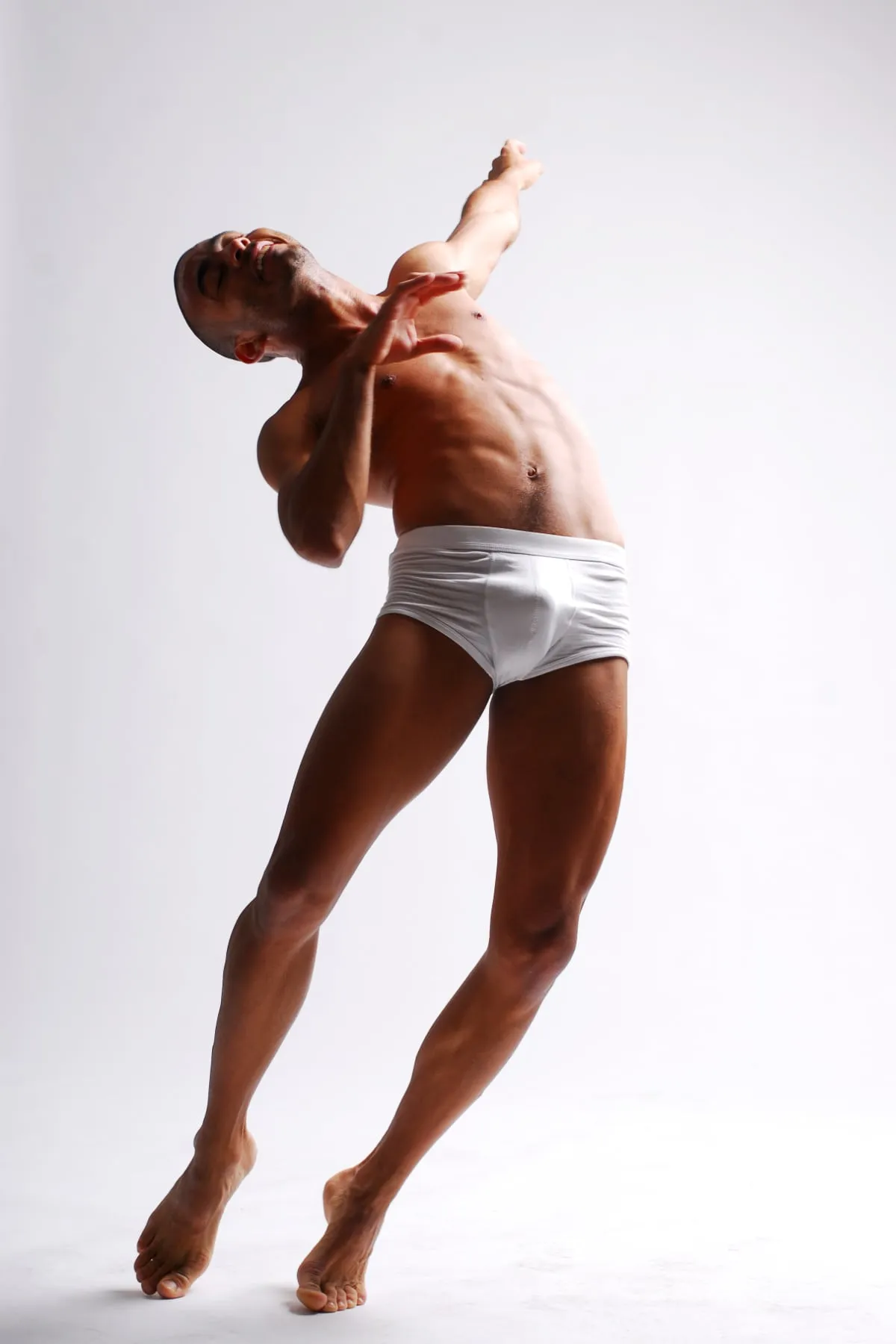 Dancer Nelson Reguera photo by Attila Glázer